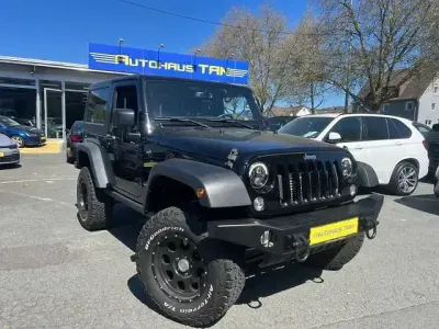 Gebraucht Jeep Wrangler Unlimited Rubicon 200 PS (147 kW) 2015 Schwarz SUV