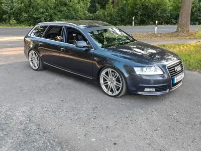 Gebraucht Audi A6 Ambiente 239 PS (175 kW) 2010 Schwarz Kombi