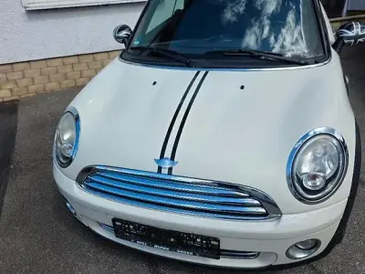 Gebraucht Mini Cooper Cabriolet 120 PS (88 kW) 2010 Weiß Cabrio