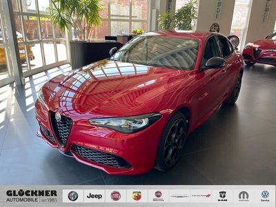 Rot Neu 2025 Alfa Romeo Giulia Limousine | 63.490 € (Teuer)