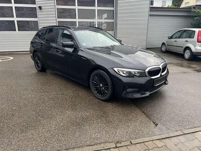 Gebraucht BMW 320 Sport Line 190 PS (139 kW) 2020 Schwarz Kombi