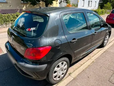 Gebraucht Peugeot 307 88 PS (64 kW) 2003 Schwarz Limousine