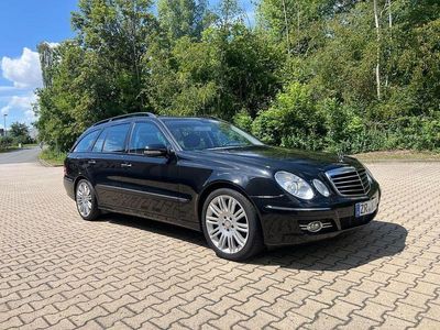 Mercedes E200