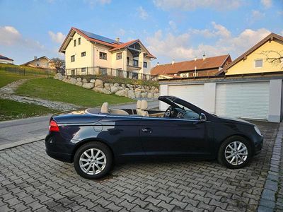 Gebraucht VW Eos 150 PS (110 kW) 2006 Blau Cabrio