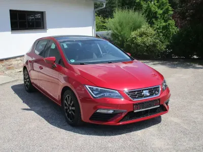 Gebraucht Seat Leon FR 131 PS (96 kW) 2019 Rot Limousine