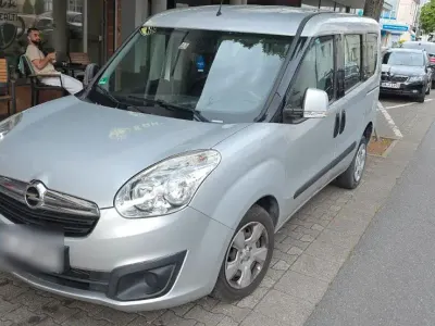 Gebraucht Opel Combo Selection 105 PS (77 kW) 2012 Van / Kleinbus