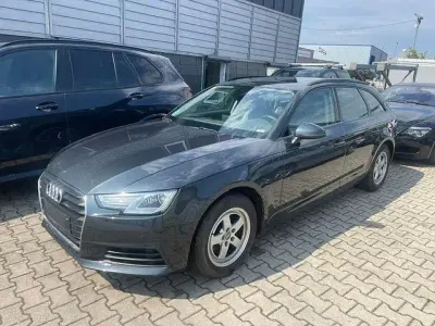 Gebraucht Audi A4 150 PS (110 kW) 2017 Grau Kombi