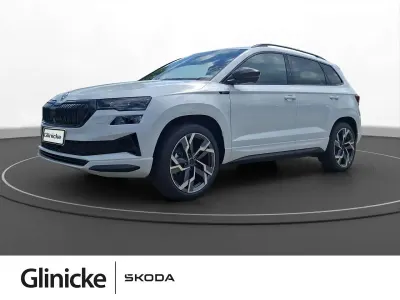 Neu Skoda Karoq SportLine 190 PS (139 kW) 2026 Moonweiss metallic SUV