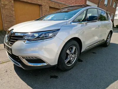 Gebraucht Renault Espace Initiale Paris 160 PS (117 kW) 2017 Grau Van / Kleinbus