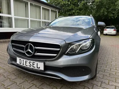Gebraucht Mercedes E300 306 PS (225 kW) 2020 Grau Limousine
