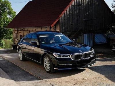Gebraucht BMW 740 326 PS (239 kW) 2018 Schwarz Limousine