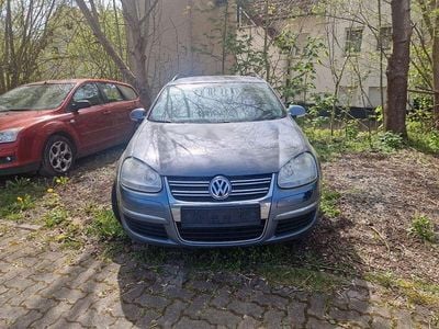 Usata VW Golf VI Trendline 102 CV (75 kW) 2008 Grigio Utilitaria