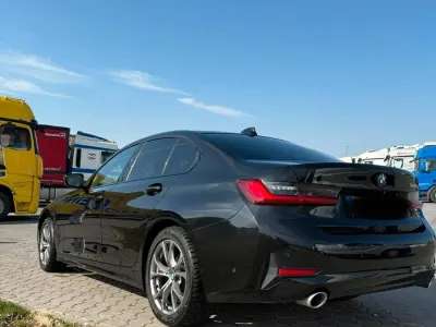 Gebraucht BMW 320 Sport Line 190 PS (139 kW) 2019 Schwarz Limousine
