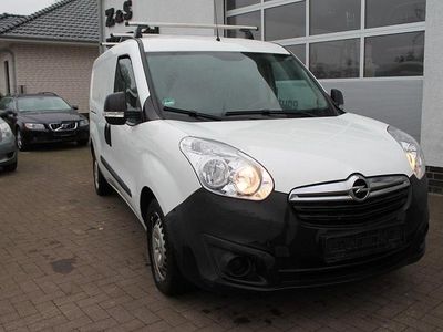 Gebraucht Opel Combo 95 PS (69 kW) 2017 Weiß Van / Kleinbus