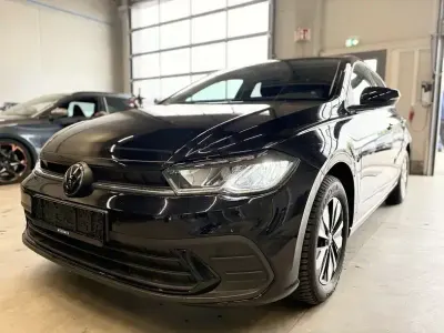 Gebraucht VW Polo Move 95 PS (69 kW) 2024 Schwarz Kleinwagen