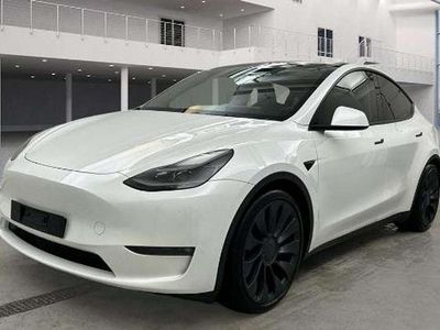 Other Gebraucht 2023 Tesla Model Y Performance SUV | 32.900 € (Etwas zu teuer)