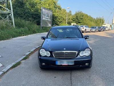 Mercedes C200