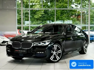 Gebraucht BMW 750 M Sport 449 PS (330 kW) 2015 Schwarz Limousine