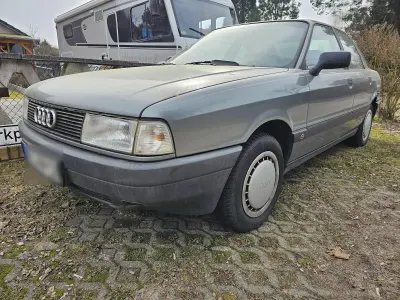 Gebraucht Audi 80 Basis 66 PS (48 kW) 1990 Grau Limousine