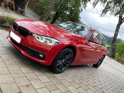 Rot Gebraucht 2017 BMW 318 Advantage Kombi | 13.990 € (Teuer)
