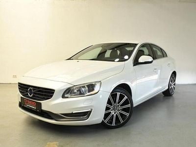 Second-hand Volvo S60 Summum 230 CP (169 kW) 2013 Alb Berlinǎ