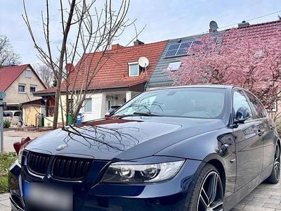 Second-hand BMW 325 218 CP (160 kW) 2005 Berlinǎ