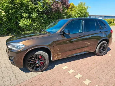 Gebraucht BMW X5 M50 Performance 381 PS (280 kW) 2014 Braun SUV
