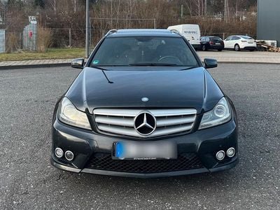 Schwarz Gebraucht 2012 Mercedes C220 AMG Kombi | 8.600 €