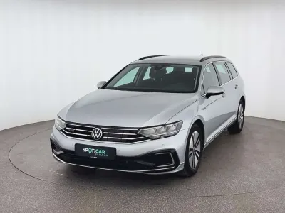 Gebraucht VW Passat GTE 156 PS (114 kW) 2022 Silber Kombi