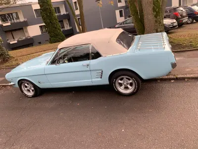 Gebraucht Ford Mustang 224 PS (164 kW) 1966 Blau Cabrio