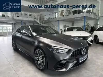 Gebraucht Mercedes C63 AMG AMG 476 PS (350 kW) 2023 Grau Limousine