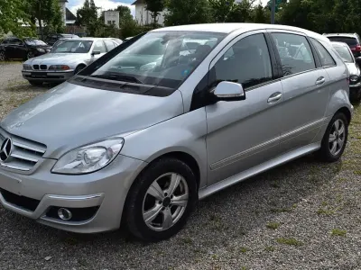 Gebraucht Mercedes B170 116 PS (85 kW) 2008 Silber Van / Kleinbus