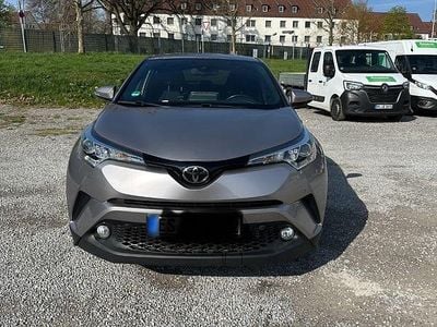 Gebraucht Toyota C-HR Team 116 PS (85 kW) 2019 Grau SUV