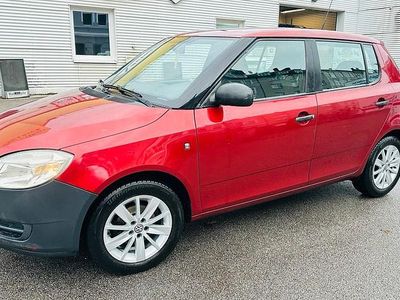 Rot Gebraucht 2009 Skoda Fabia Limousine | 3.000 € (Fairer Preis)