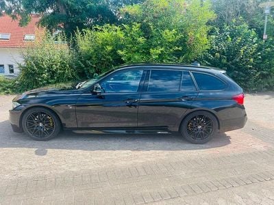 Schwarz Gebraucht 2018 BMW 320 M Sport Kombi | 16.500 € (Guter Preis)