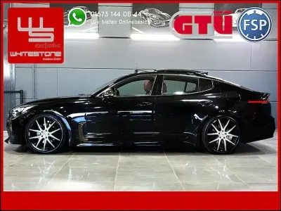 Używany Kia Stinger GT-Line 200 KM (147 kW) 2018 Czarny Hatchback