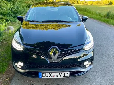 Gebraucht Renault Clio IV Trophy 220 PS (161 kW) 2017 Schwarz Kleinwagen