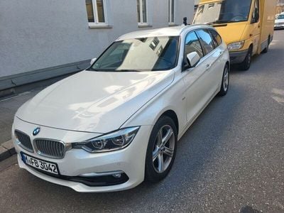 BMW 330