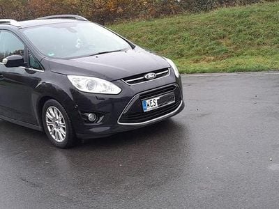 Schwarz Gebraucht 2011 Ford Grand C-Max Van / Kleinbus | 3.850 € (Guter Preis)