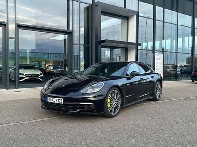Porsche Panamera 4