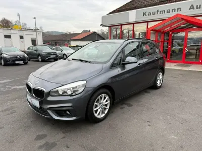 Gebraucht BMW 216 Active Tourer Advantage 116 PS (85 kW) 2017 Grau Van / Kleinbus