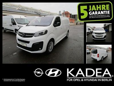 Weiss Gebraucht 2023 Opel Vivaro-e Combi Van | 32.900 €