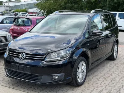 Gebraucht VW Touran Comfortline 140 PS (102 kW) 2013 Schwarz Van / Kleinbus