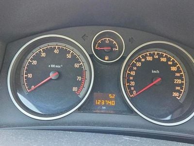 Opel Astra GTC