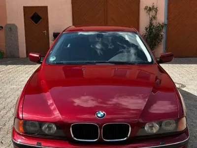 Gebraucht BMW 523 170 PS (125 kW) 2000 Rot Limousine