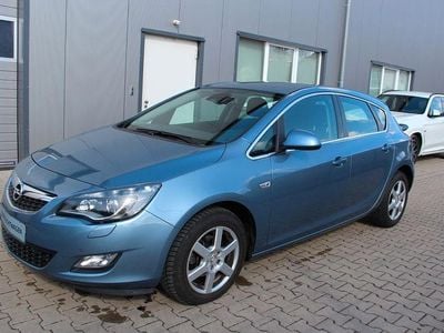 Usata Opel Astra Sport 140 CV (102 kW) 2010 Blu Berlina