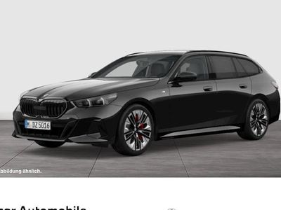 Gebraucht BMW 540 M Sport 303 PS (222 kW) 2025 Schwarz Kombi