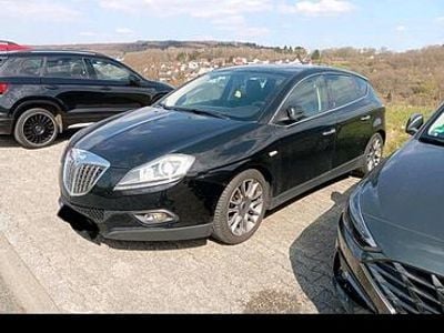Gebraucht Lancia Delta 120 PS (88 kW) 2009 Schwarz Kleinwagen