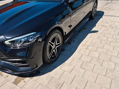 Gebraucht Mercedes A180 AMG line 150 PS (110 kW) 2023 Schwarz Kombi