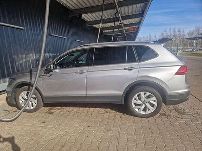 Gebraucht VW Tiguan Allspace Life 150 PS (110 kW) 2022 SUV
